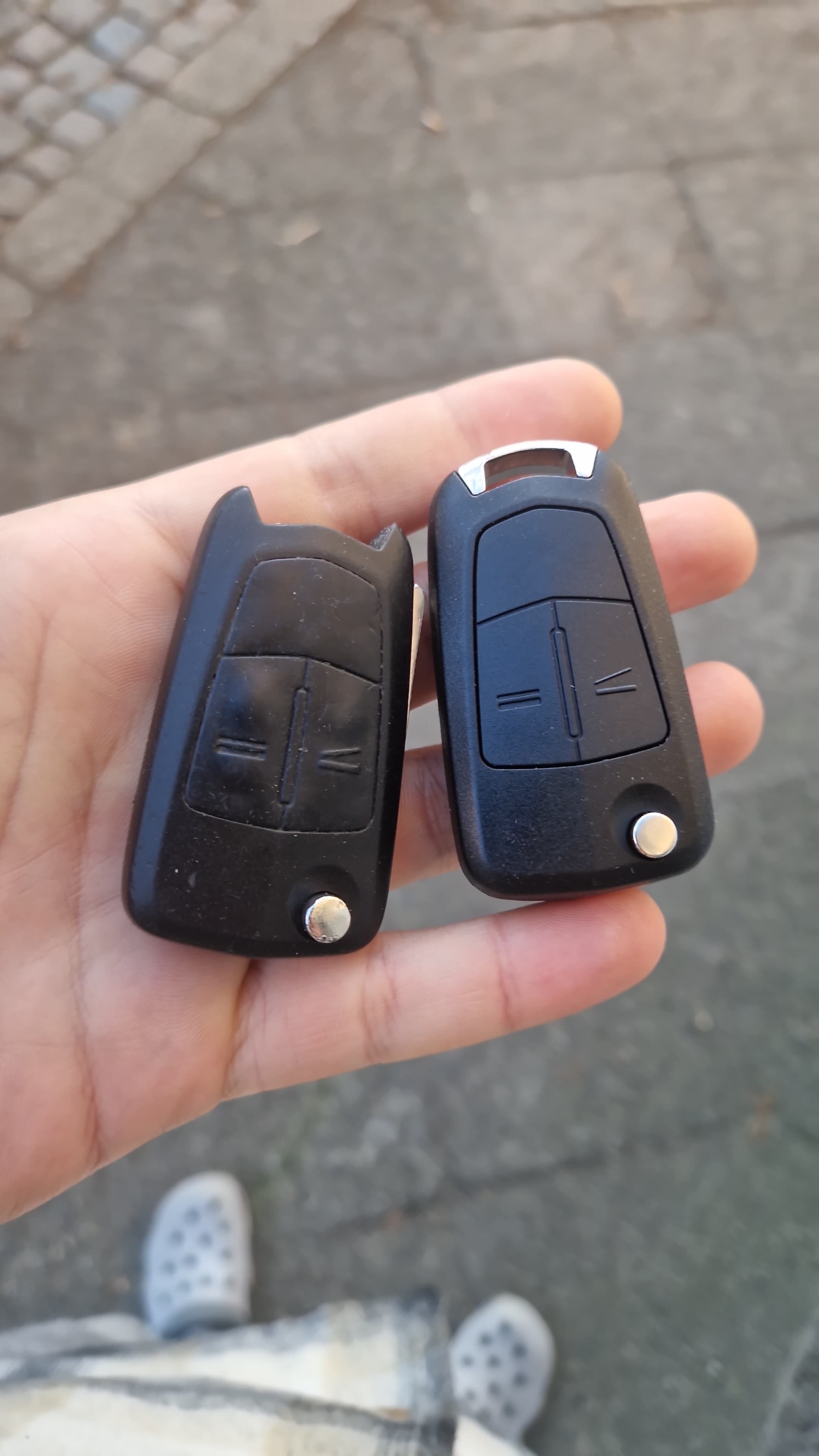 Fahrzeugschluessel Erneuerung Opel Corsa D 2014