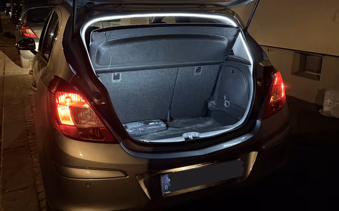 CarPlay Einbau inkl. Rückfahrkamera in Opel Corsa D 2011 1